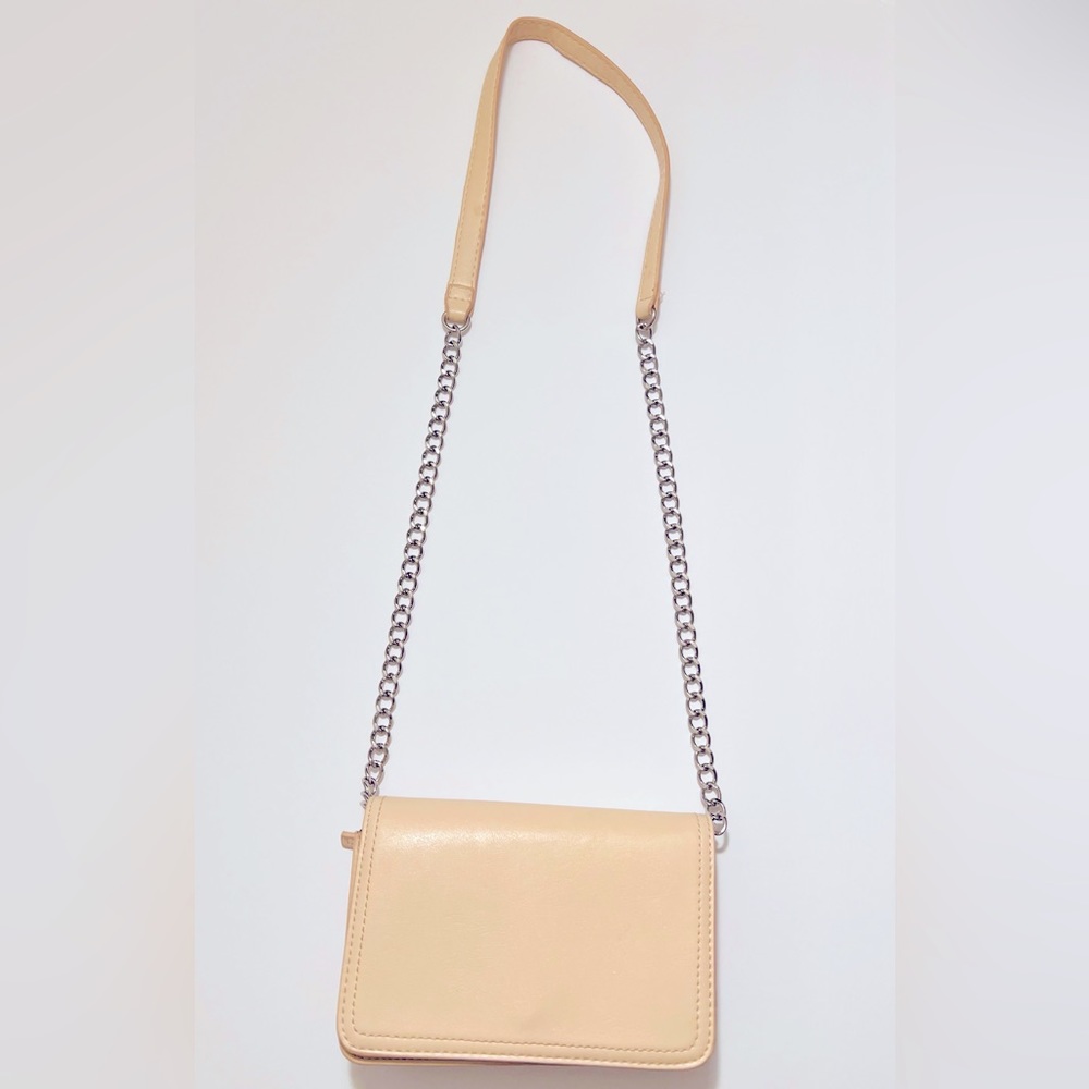 Forever 21 Beige purse. Small Purse, a IPhone 13 fits perfectly